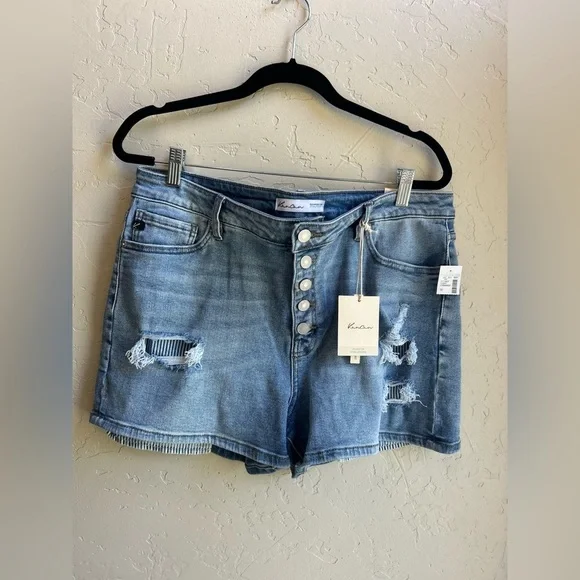 KanCan NWT distressed High Rise Button Fly 3.5in Shorts casual festival summer - Picture 2 of 6